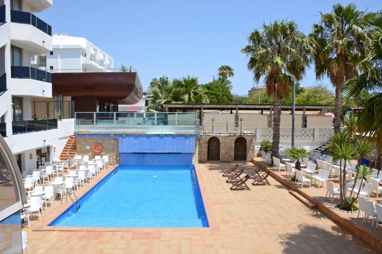 Don Angel - Adults Recommended Hotell Santa Susanna Exteriör bild