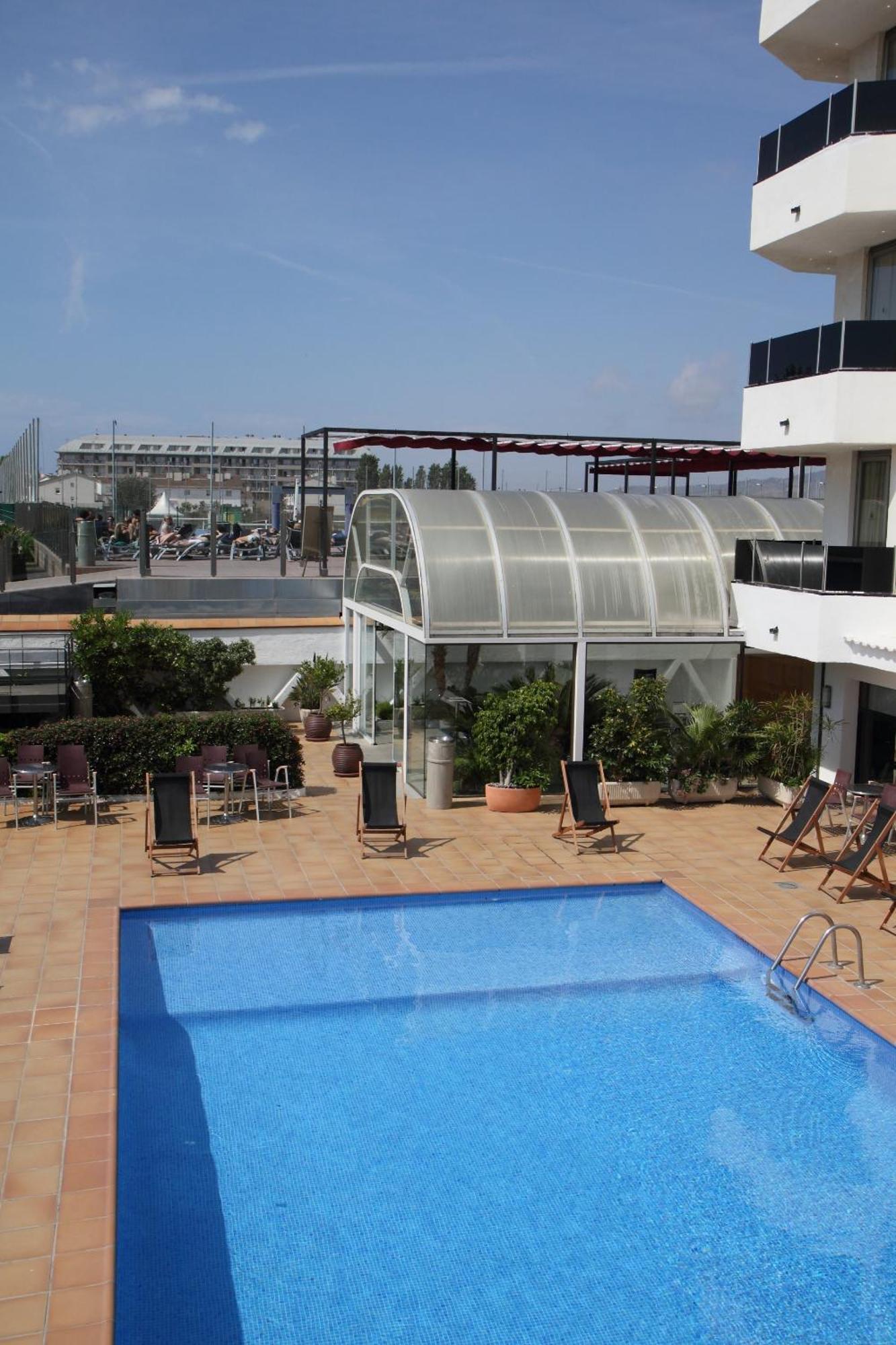 Don Angel - Adults Recommended Hotell Santa Susanna Exteriör bild
