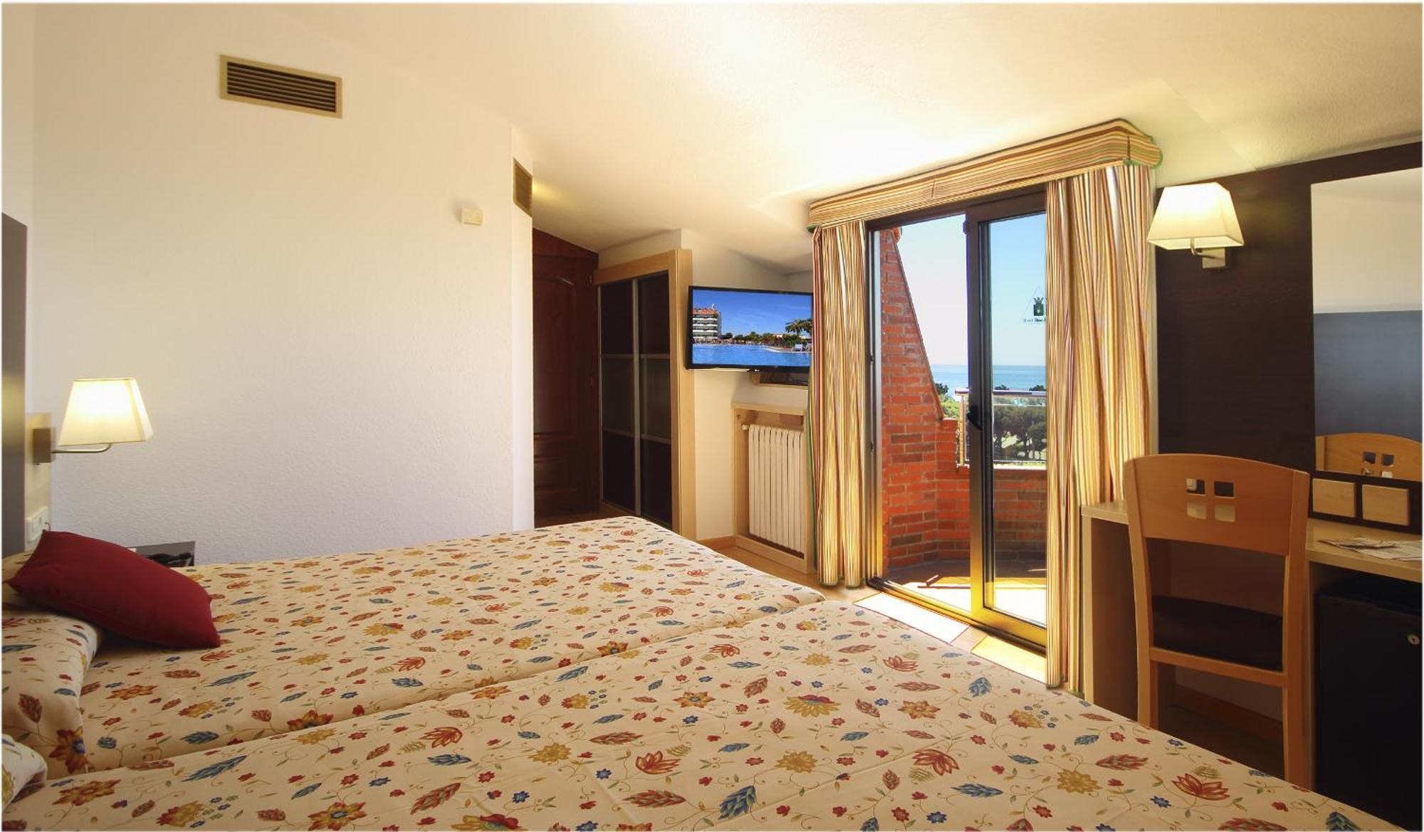 Don Angel - Adults Recommended Hotell Santa Susanna Exteriör bild