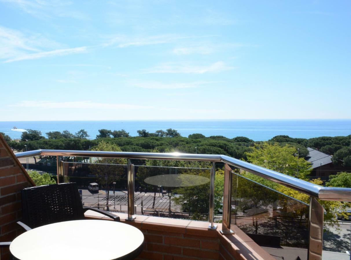 Don Angel - Adults Recommended Hotell Santa Susanna Exteriör bild